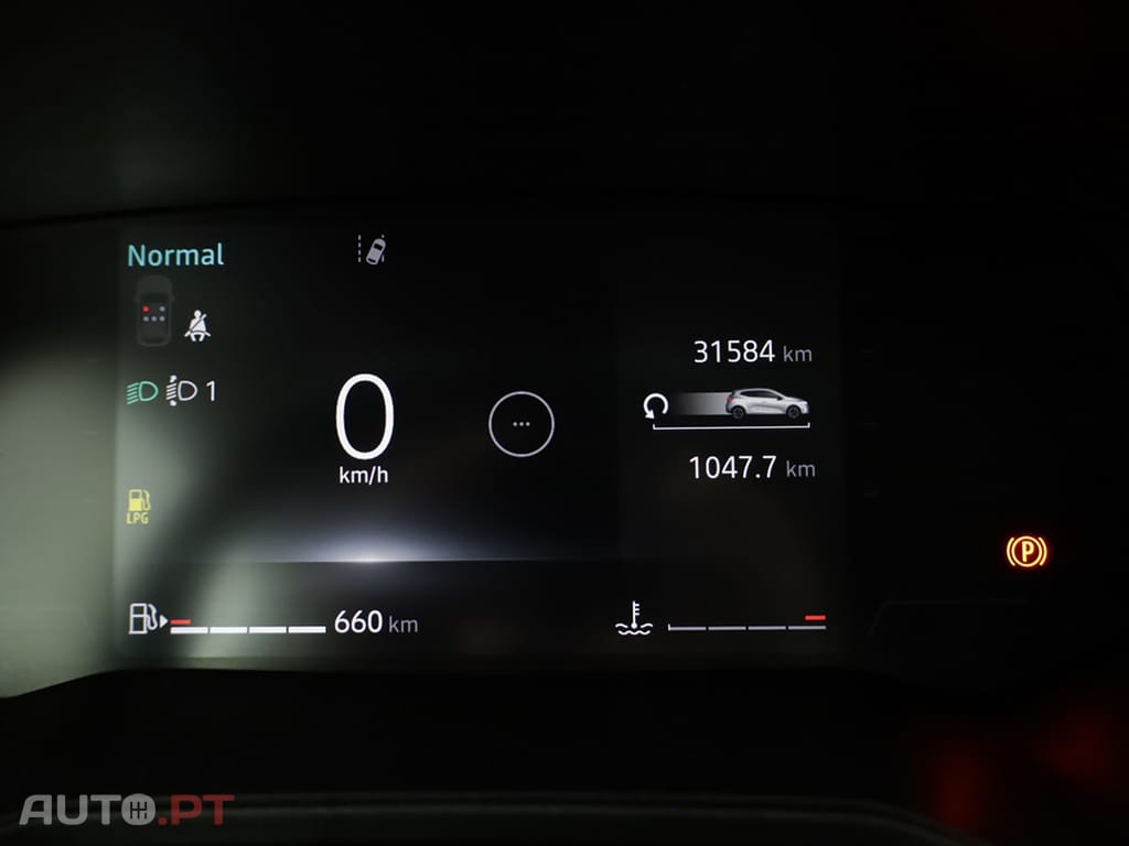 Renault Clio Clio 1.0 TCe Evolution Bi-Fuel