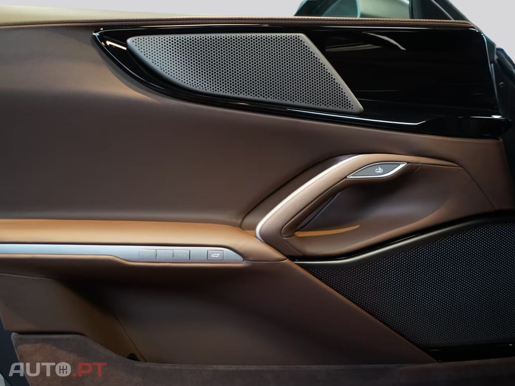 Ferrari Purosangue ND