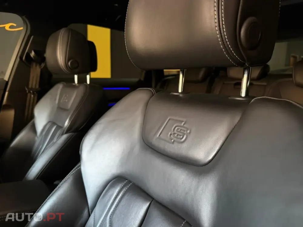 Audi A6 Avant Sport 40 TDI quattro S line HUD Matrix Black Edition — fotografia 18