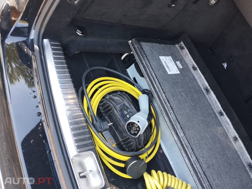 Mercedes-Benz C 350 C350 e Hibrido