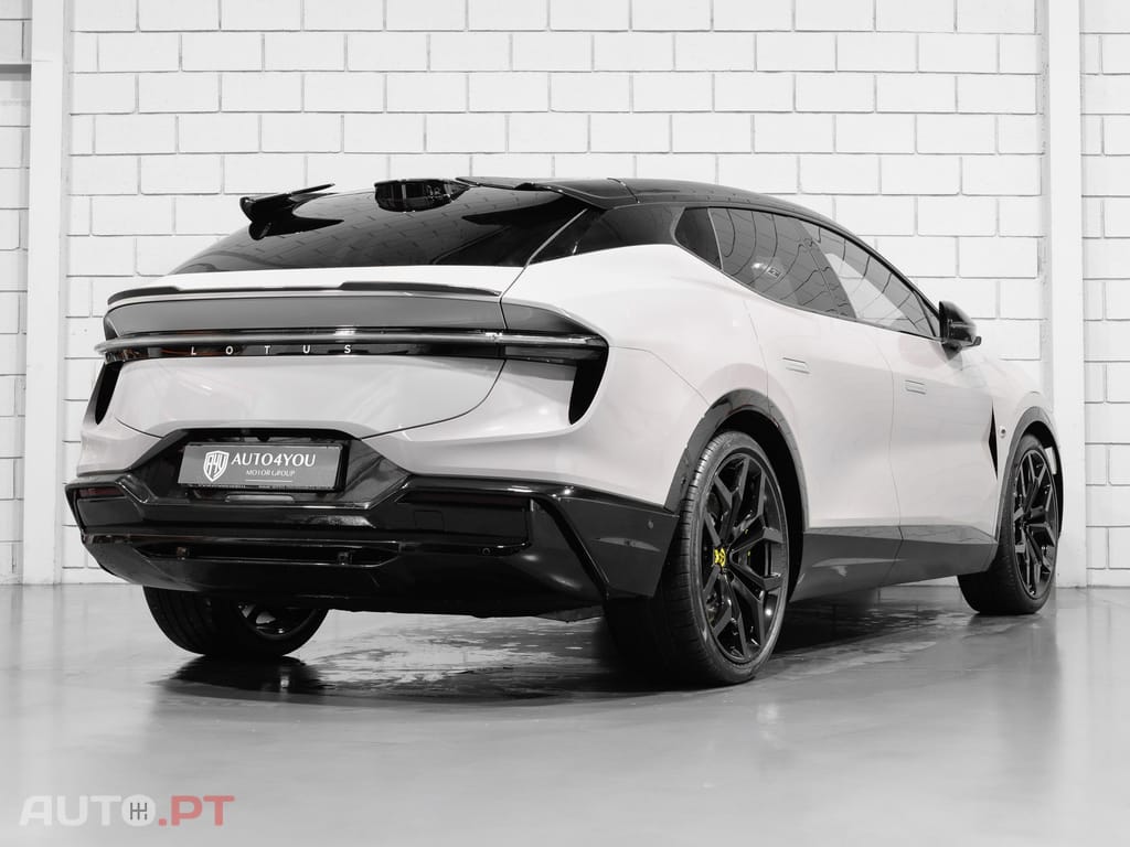 Lotus Eletre 600 Sport SE