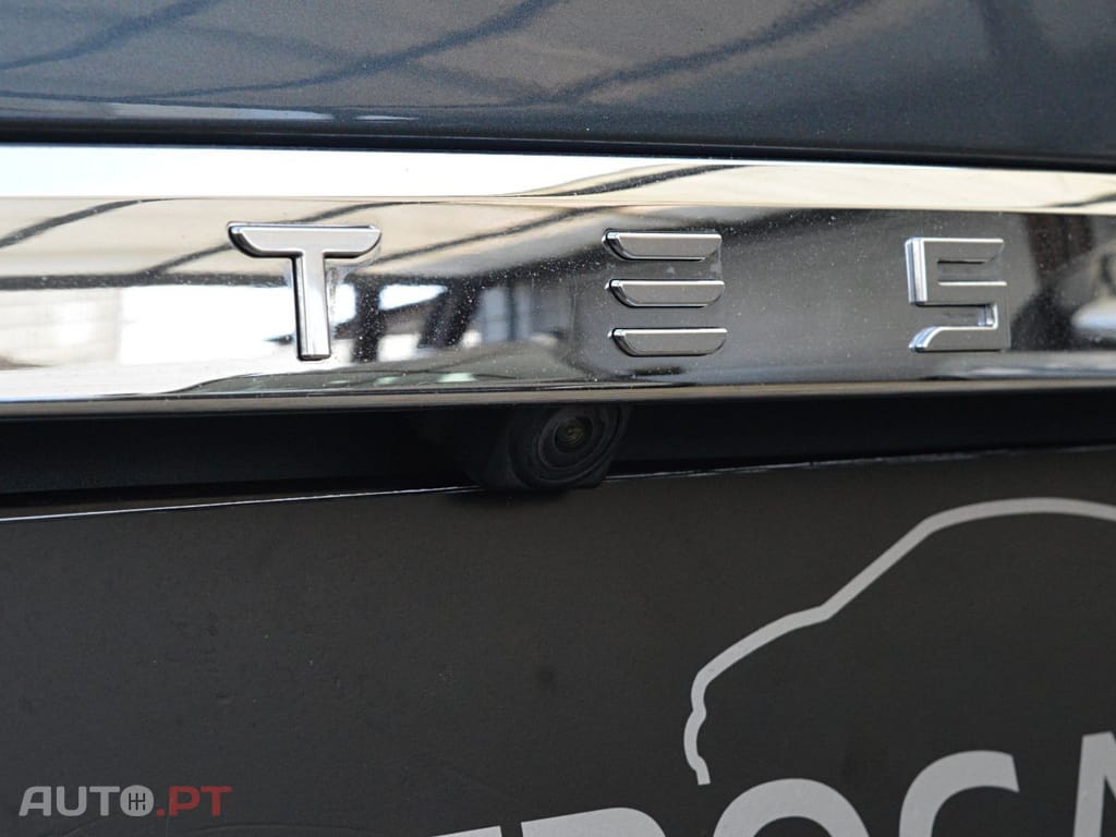 Tesla Model S 85 Perfomance