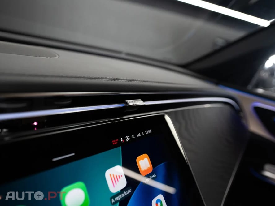 Mercedes-Benz E 300 9G-TRONIC AMG Line