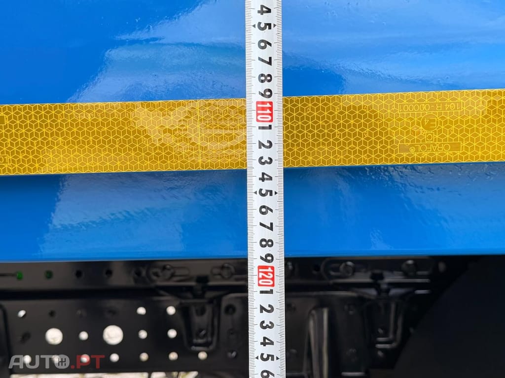 Mitsubishi Canter BASCULA