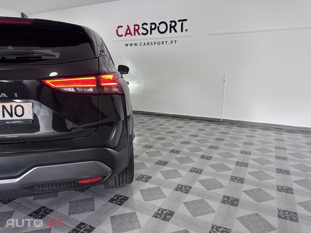Nissan Qashqai 1.3 DIG-T N-Connecta LED Xtronic