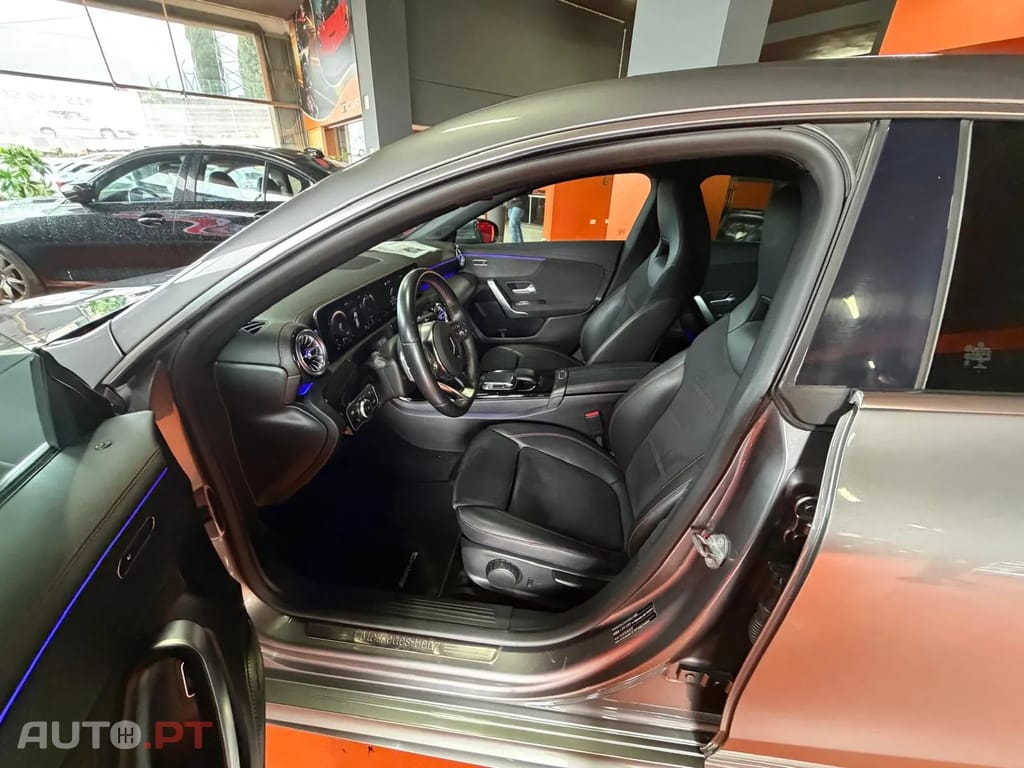 Mercedes-Benz CLA 180 d Shooting Brake AMG Line Aut.