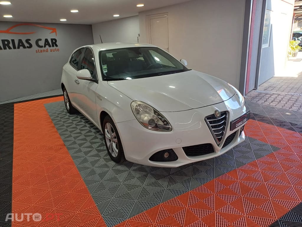 Alfa Romeo Giulietta 1.6 JTDm Distinctive