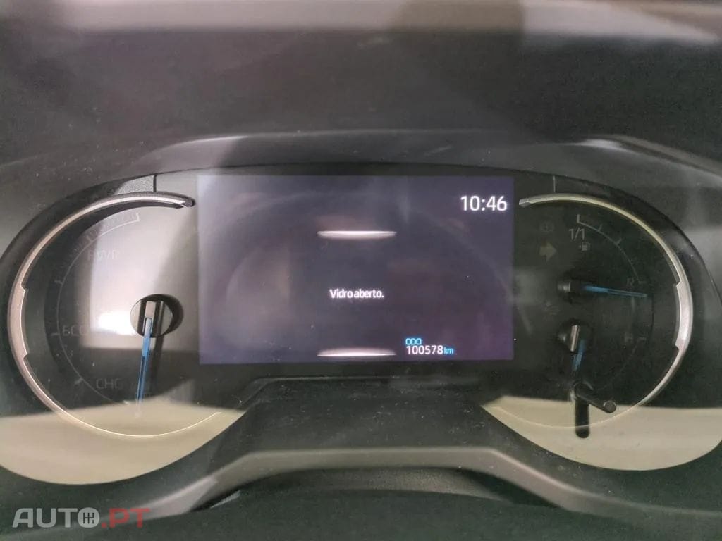 Toyota RAV4 2.5 HDF Comfort