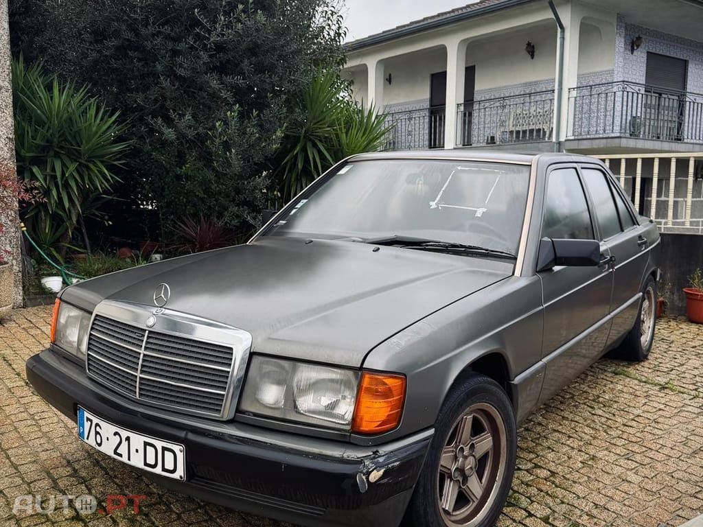 Mercedes-Benz 190 2.0