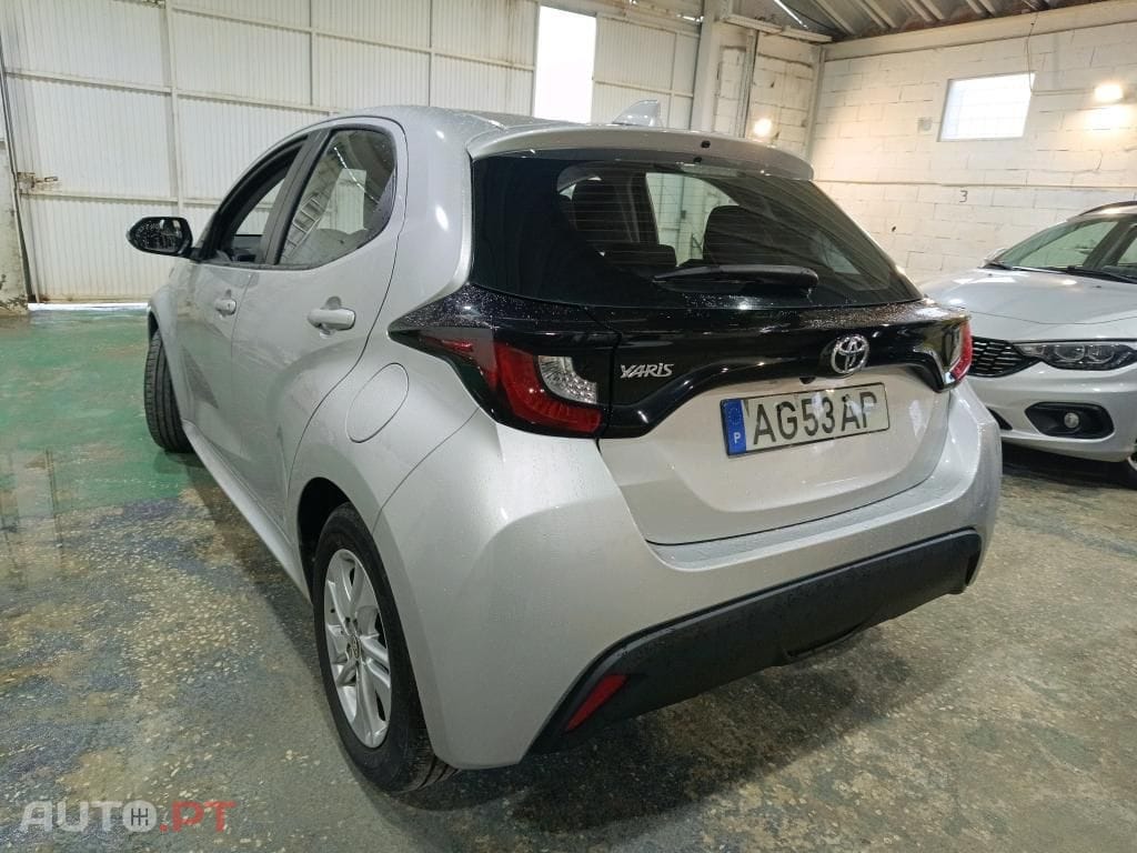 Toyota Yaris 1.0 VVT-i Comfort Plus