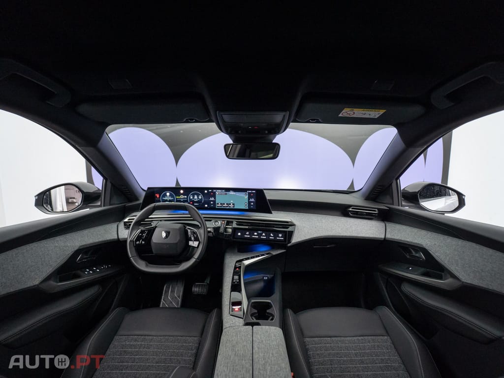 Peugeot E-3008 73 kWh Allure