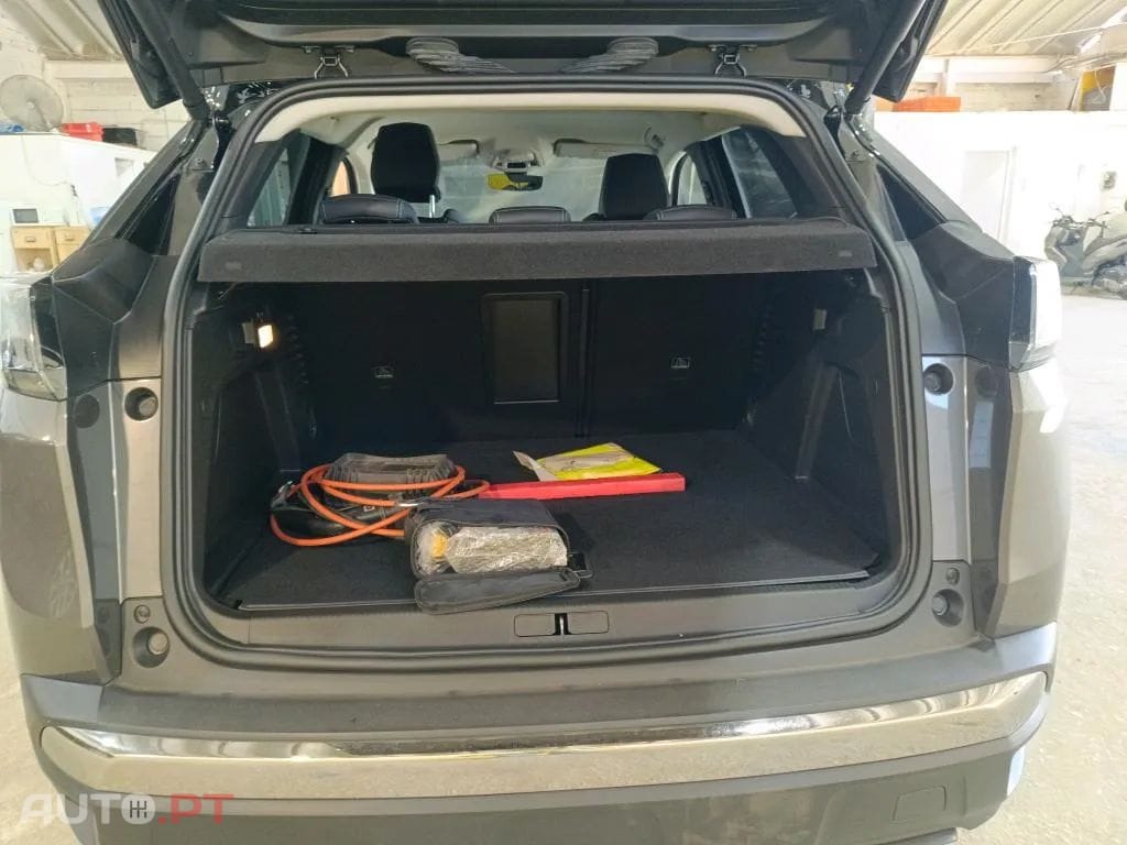 Peugeot 3008 1.6 Hybrid4 Allure Pack e-EAT8