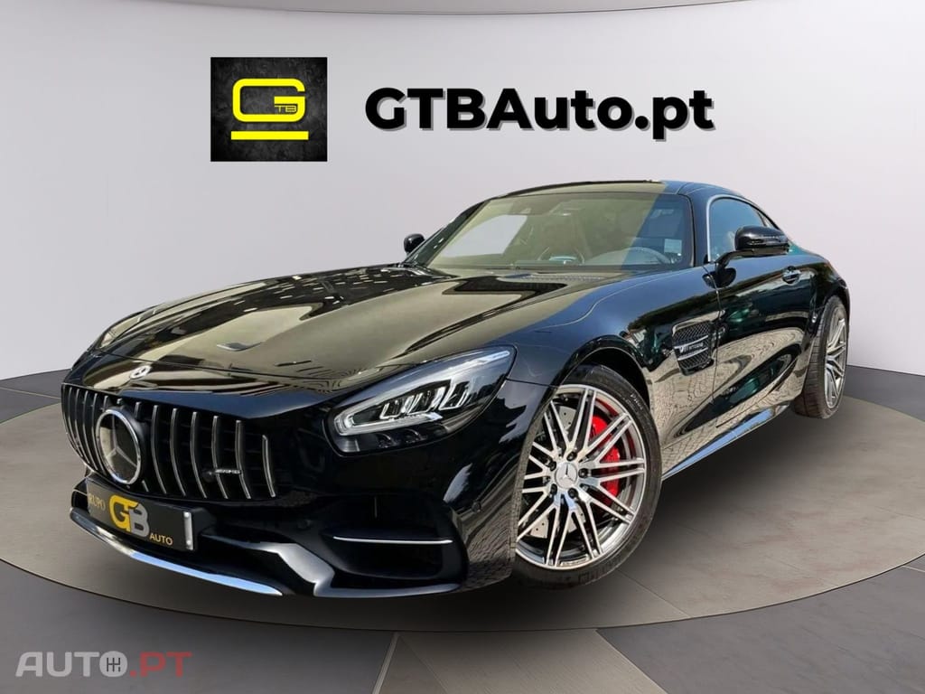 Mercedes-Benz AMG GT Coupe  V8 