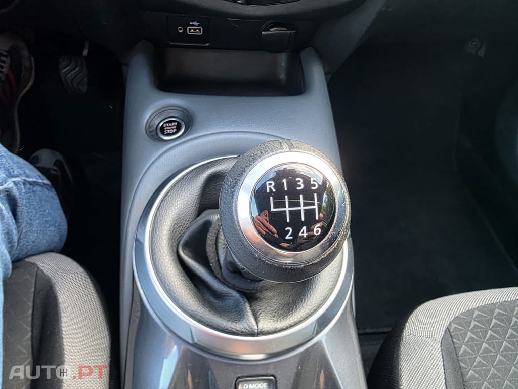 Nissan Juke 1.0 DIG-T N-Connecta