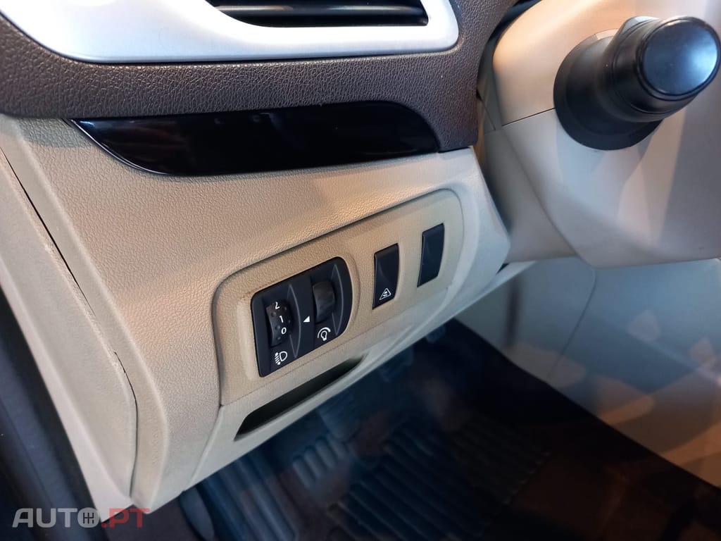 Renault Mégane Scenic 1.5 dci 110cv 