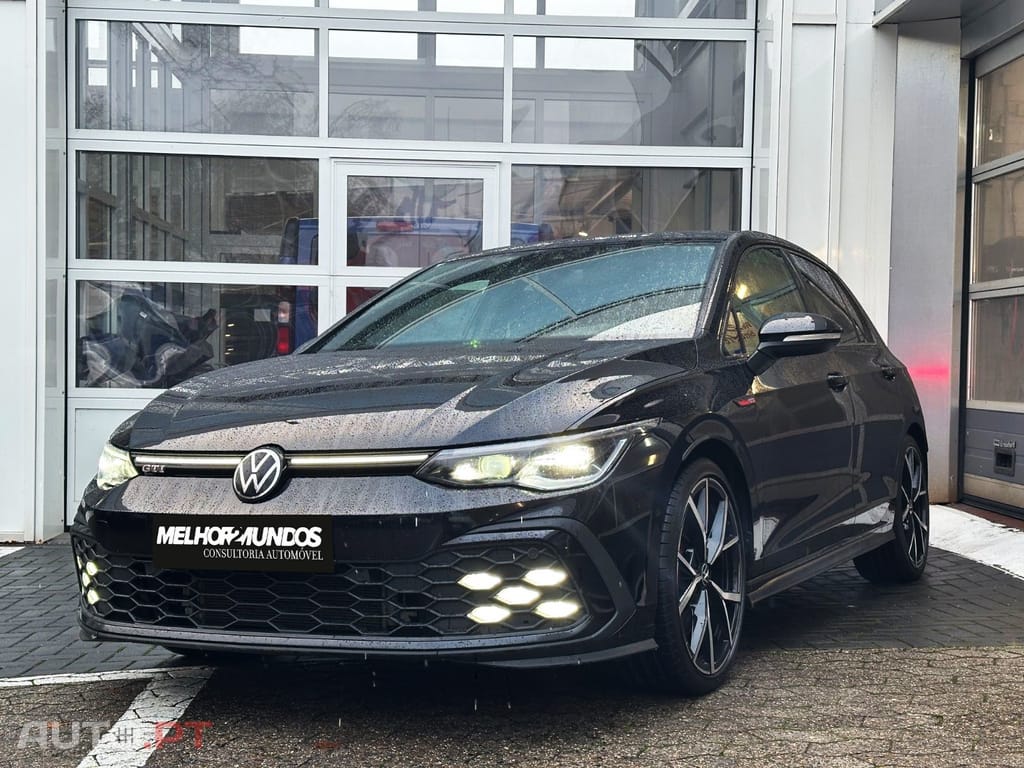 Volkswagen Golf 2.0 TSI GTI