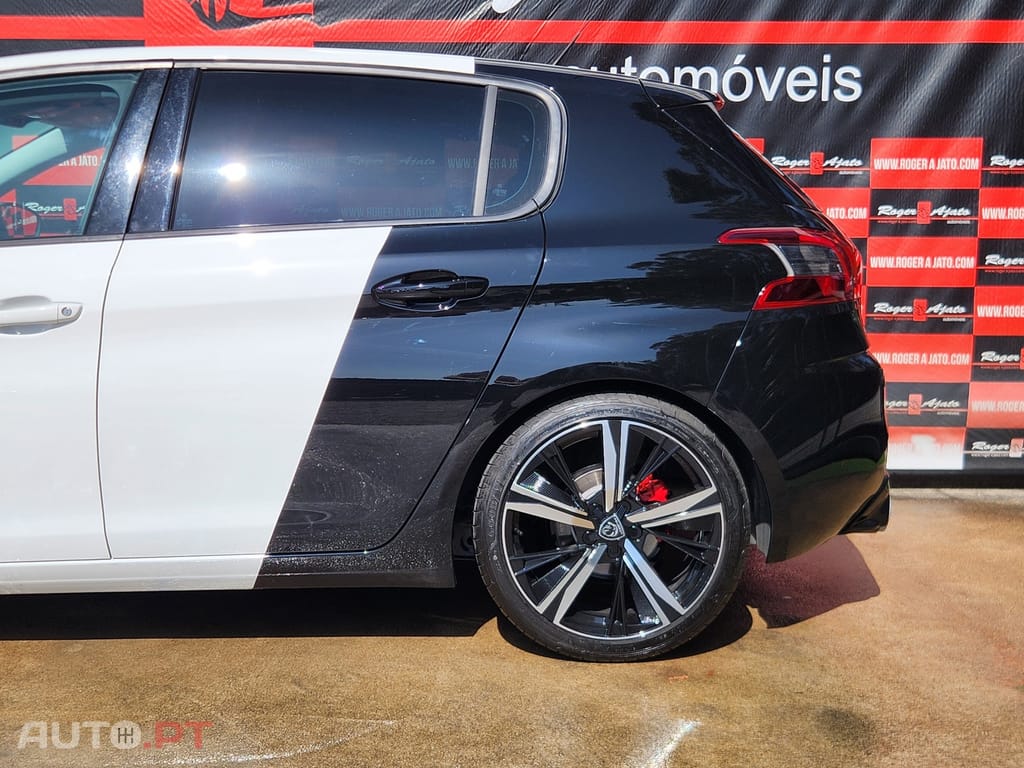 Peugeot 308 1.5 BlueHDi Business Line