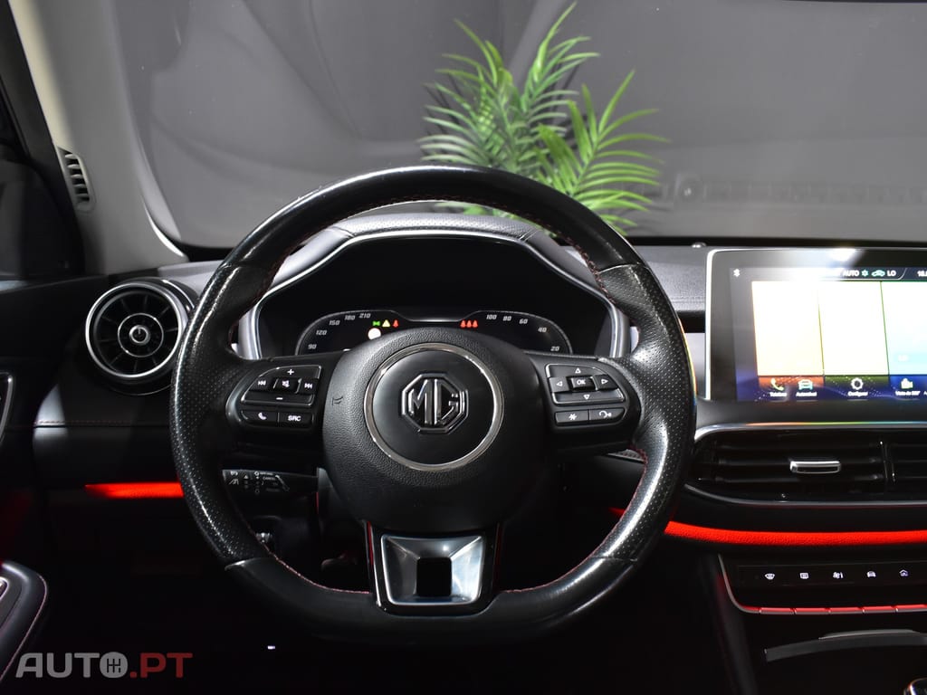 MG EHS 1.5 T-GDI Plug-in Hybrid Luxury