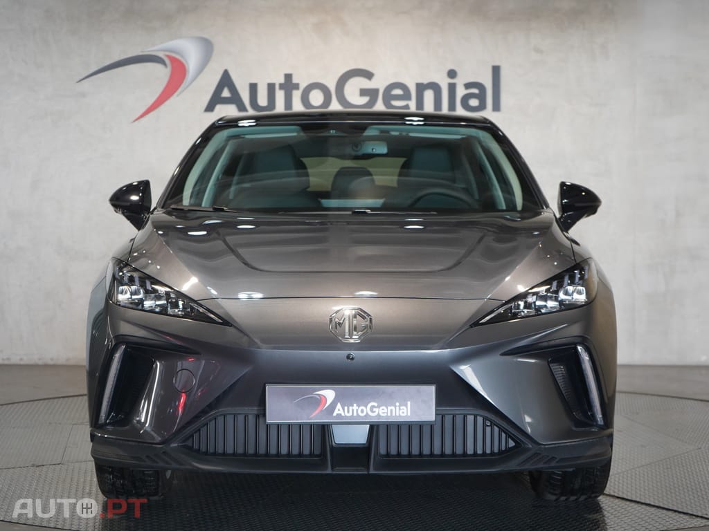 MG MG4 64 kWh Luxury
