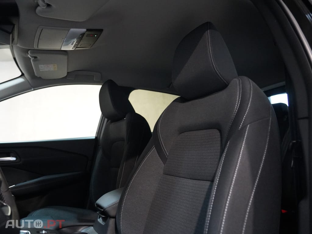 Nissan Qashqai 1.3 DIG-T N-Connecta LED+TT+SKY