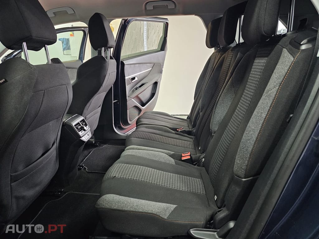 Peugeot 5008 1.6 BlueHDi Allure