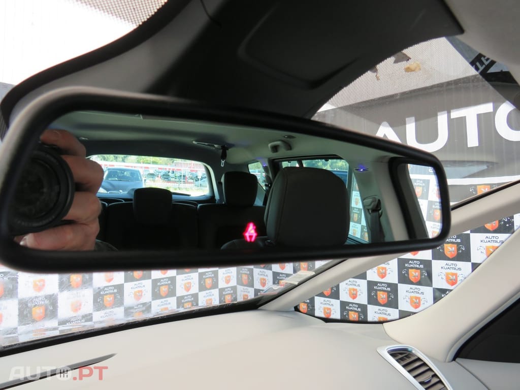 Renault Espace 1.6 dCi Zen EDC