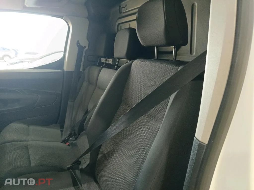 Peugeot Partner 1.5 BlueHDi Pro Longa
