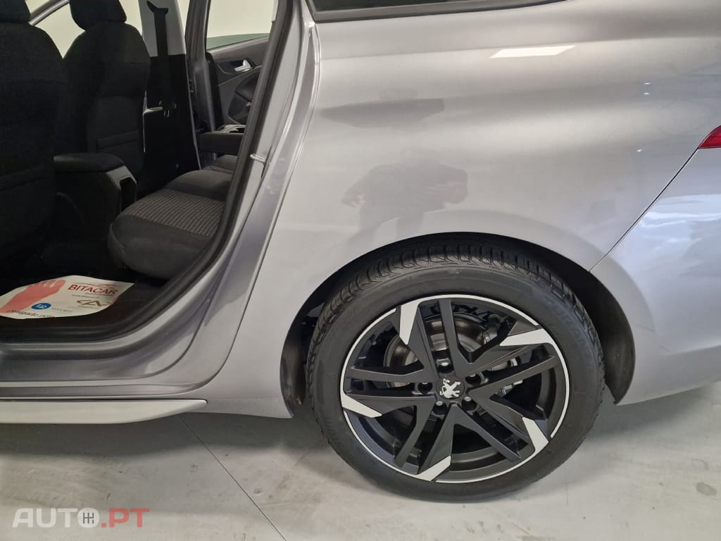 Peugeot 308 SW 1.5 BLUEHDI STYLE