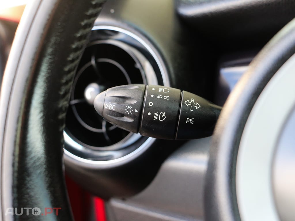 MINI Cooper John Cooper Works