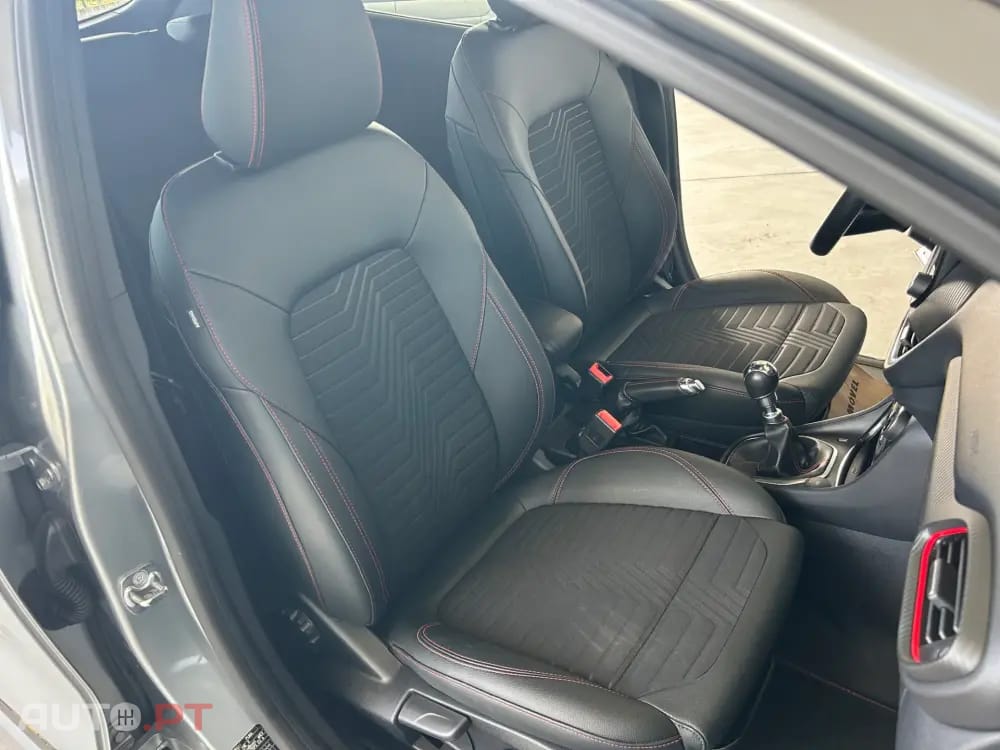 Ford Puma ECOBOOST MHEV 125 CV ST LINE X