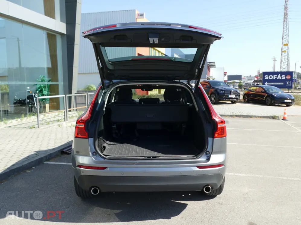 Volvo XC60 2.0 D4 Momentum Geartronic