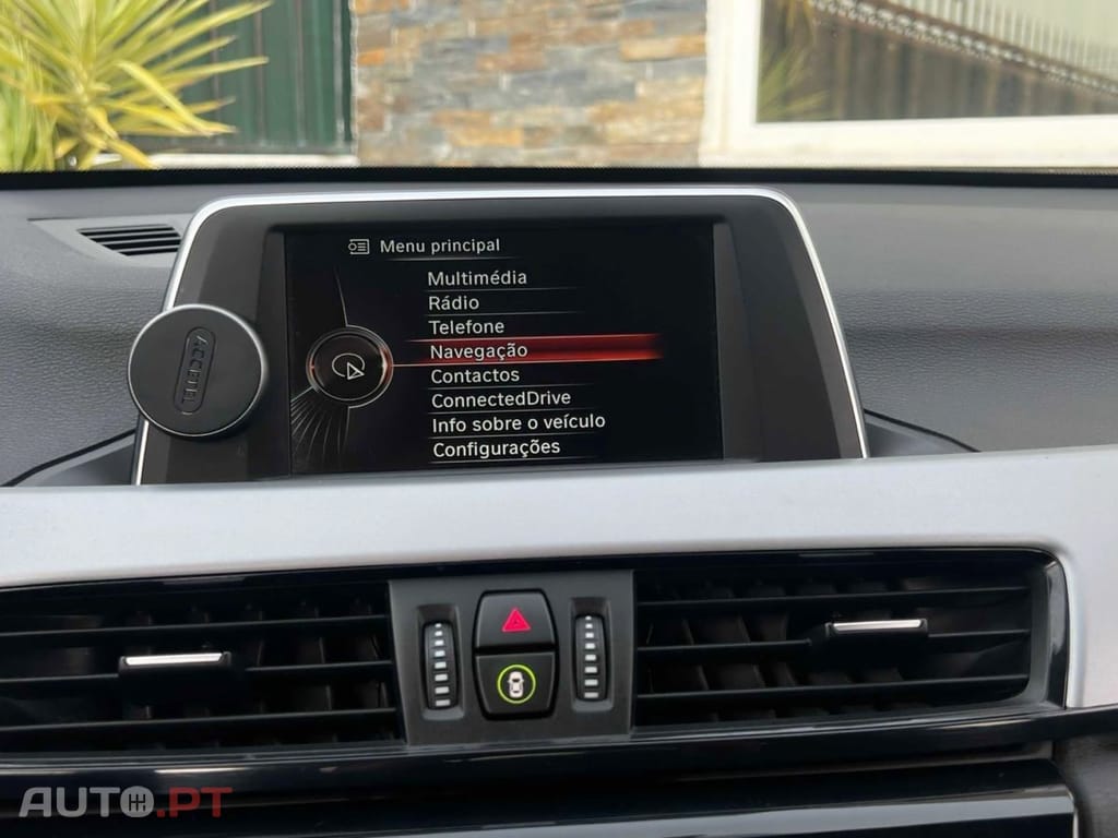 BMW X1 18 d sDrive Auto