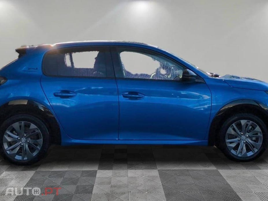 Peugeot E-208 50 kWh Style