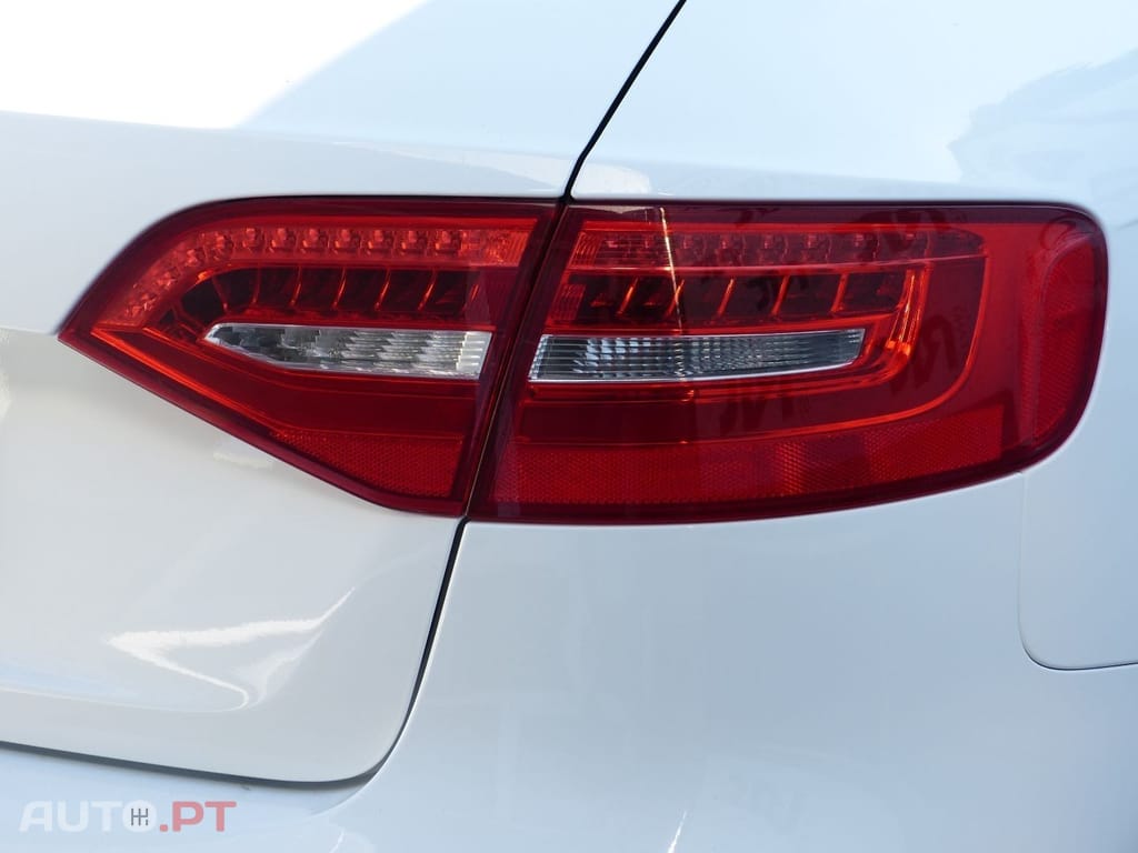 Audi A4 2.0 TDI Business Line Sport