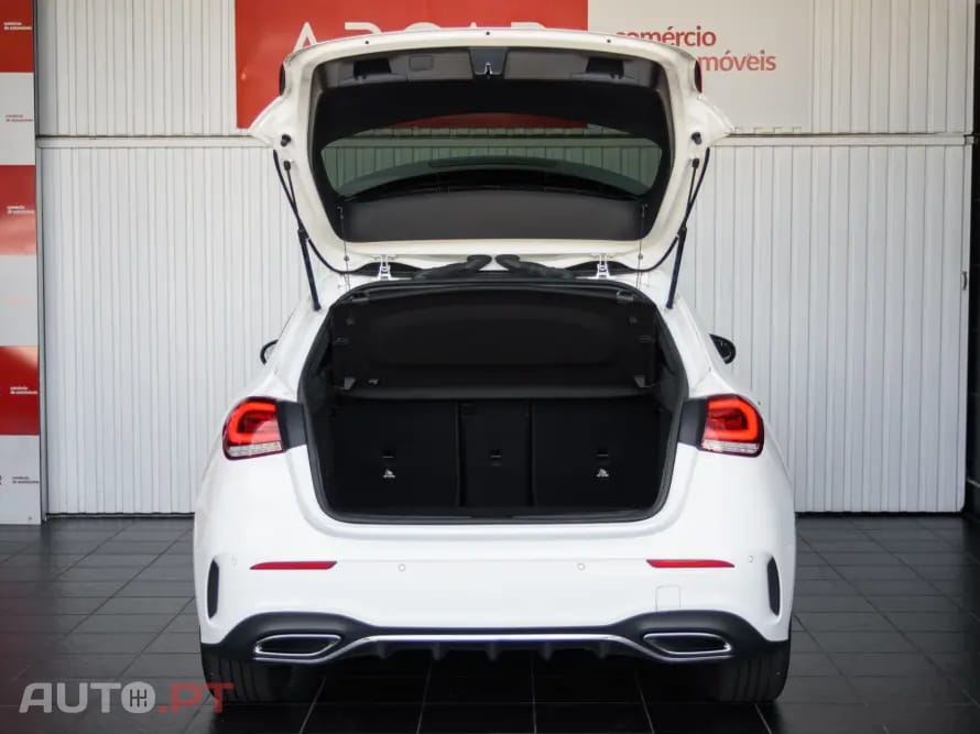 Mercedes-Benz A 180 d AMG Line