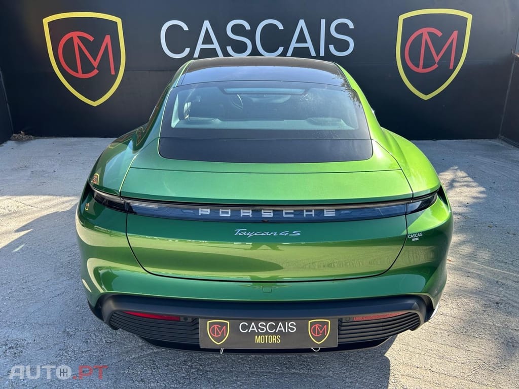 Porsche Taycan 4S