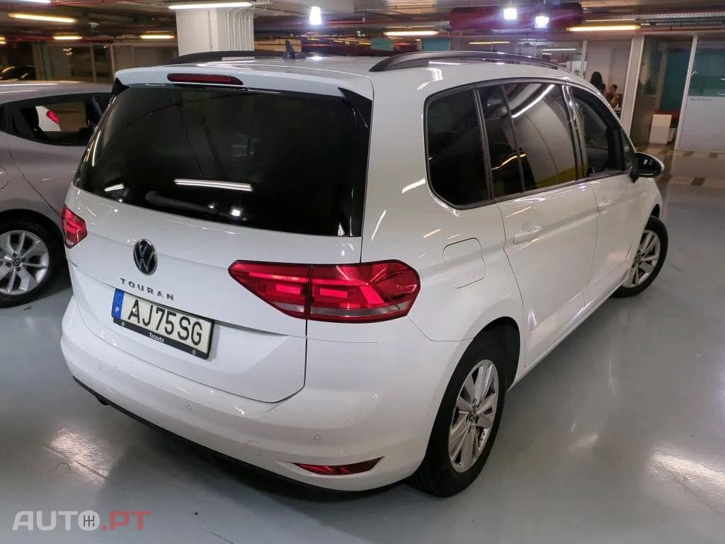 Volkswagen Touran 2.0 TDI Confortline