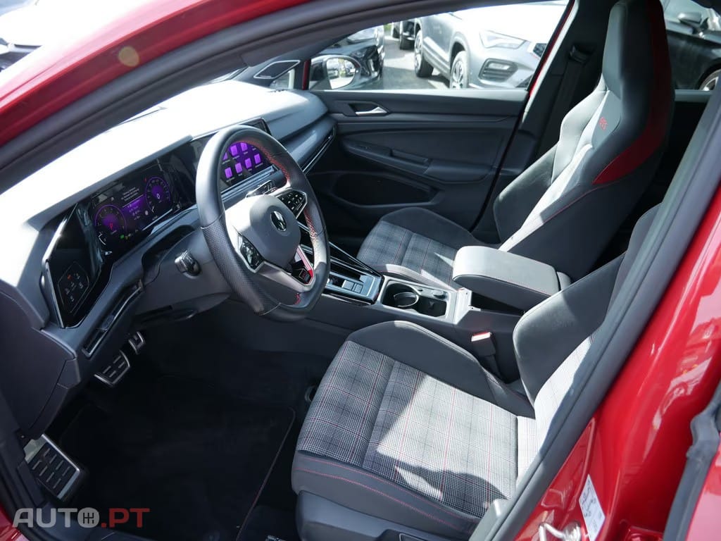 Volkswagen Golf 2.0 TSI GTi