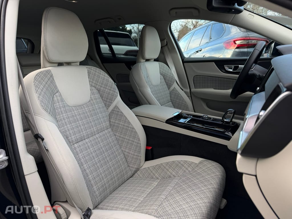 Volvo V60 2.0 T6 AWD TE Essential