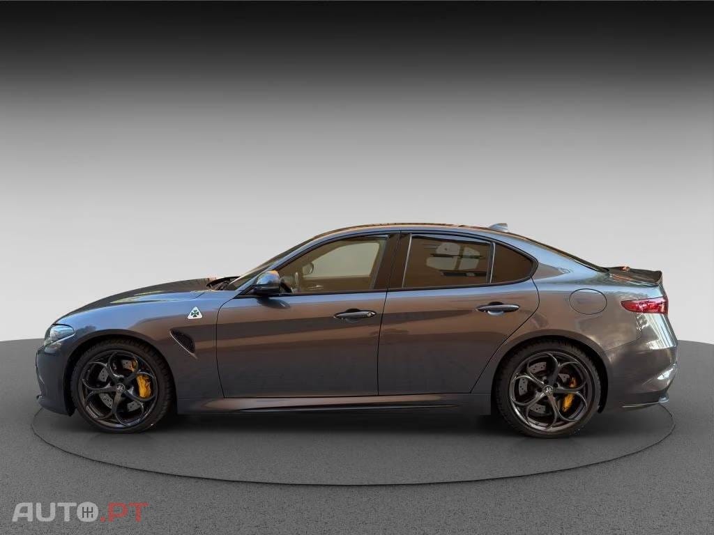 Alfa Romeo Giulia 2.9 Bi-Turbo Quadrifoglio AT8