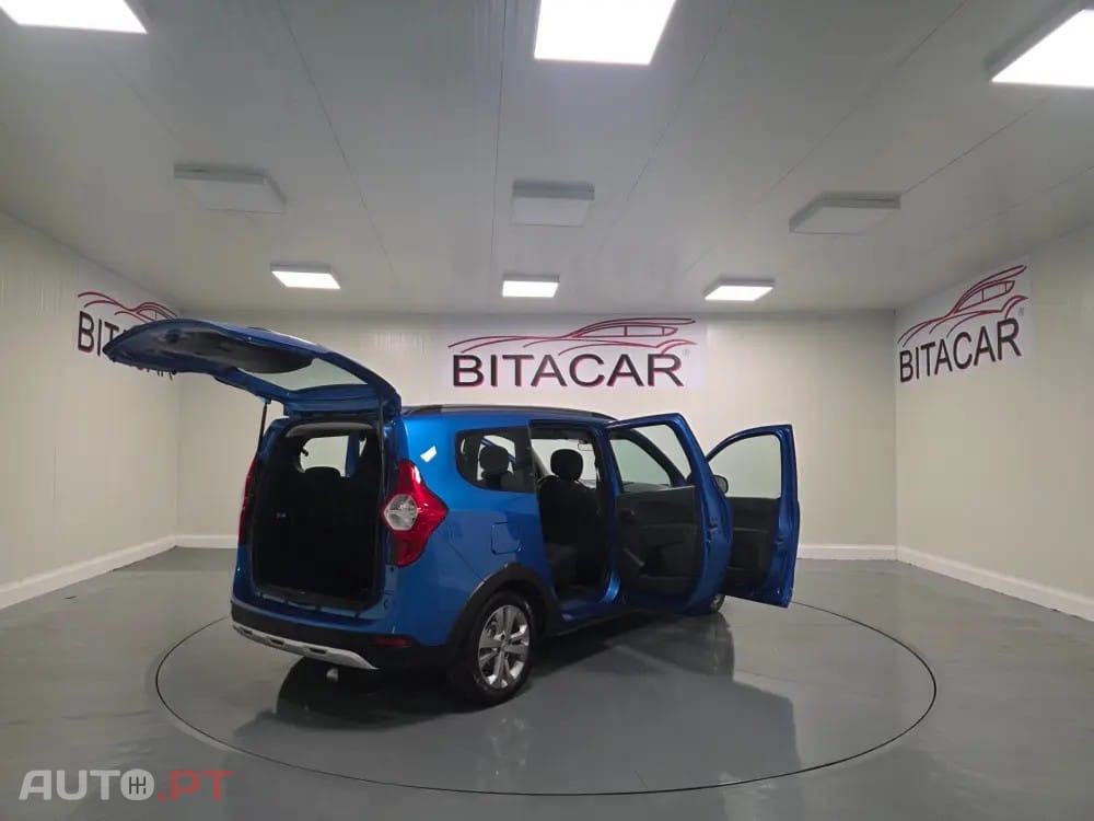 Dacia Lodgy 1.5 dCi Stepway 7L