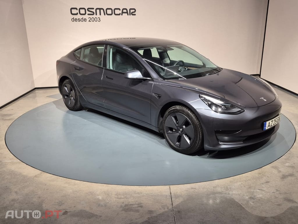Tesla Model 3 BEV RWD — fotografia 9