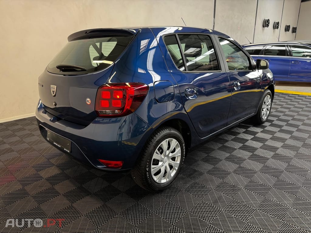 Dacia Sandero 1.0 SCe Essential