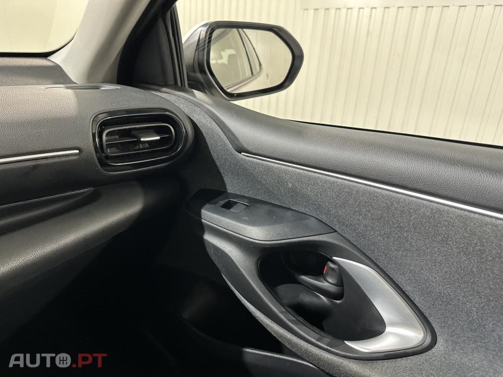 Toyota Yaris Dynamic Edition