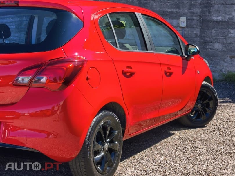 Opel Corsa 1.2 Color Edition