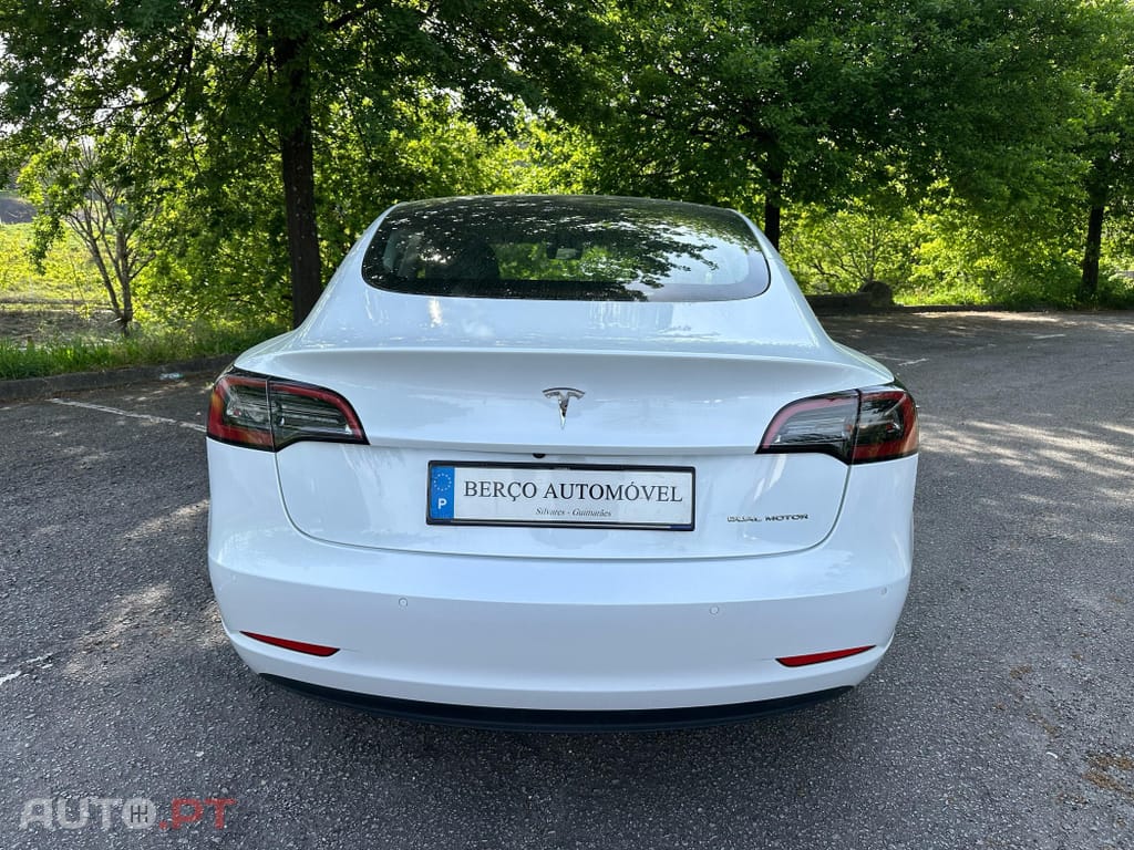 Tesla Model 3 Long Range Tração Integral
