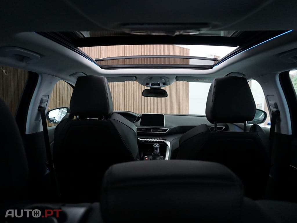 Peugeot 3008 1.2 PureTech Allure Pack