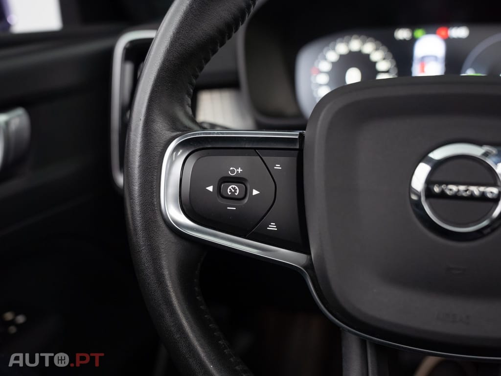 Volvo XC40 1.5 T5 PHEV Inscription Expression