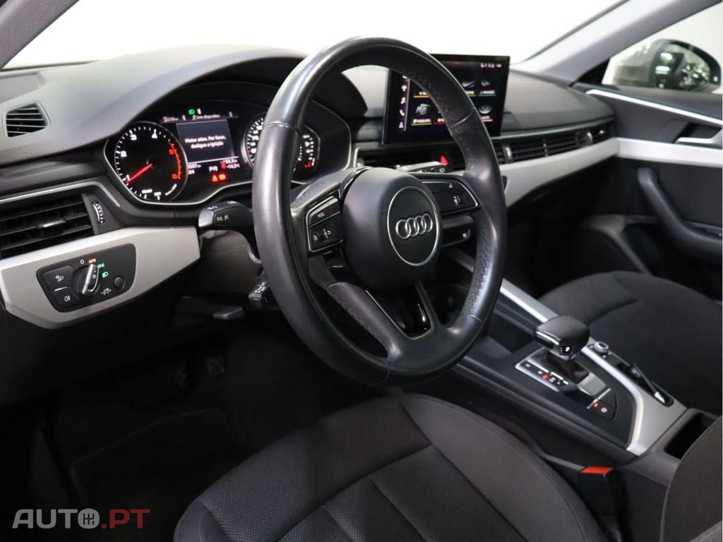 Audi A4 30 TDI S tronic Avant