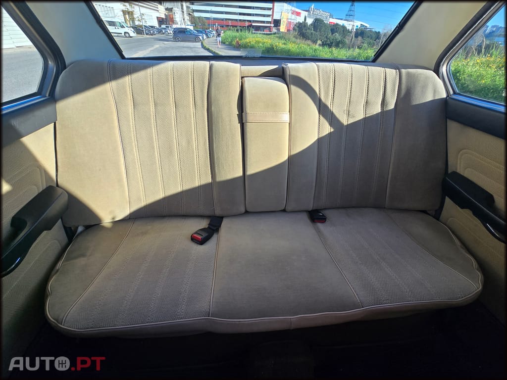 BMW 518 i E12